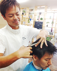 髪切屋千太郎ついて 髪切屋千太郎